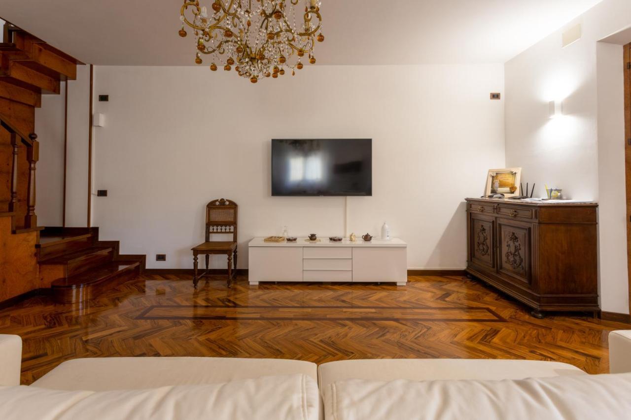 La Principessa Nera B&B Ostra Экстерьер фото